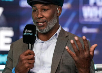 Леннокс Льюис назвал соперника с сильнейшим ударом в карьере — Спорт ):Бокс