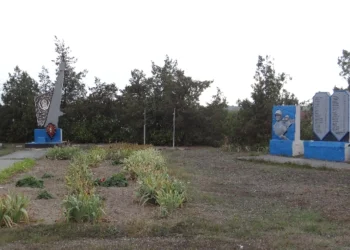 Російська армія обстріляла село Іванівку та вбила чоловіка