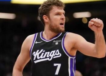 Сакраменто Леня спробує обміняти MVP Євроліги | Баскетбол |