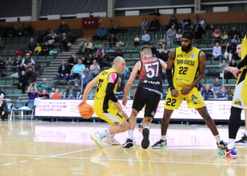 БІПА вирвала перемогу в матчі проти Черкаських Мавп: фотогалерея — Федерація баскетболу України