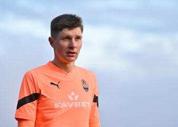 Гравець Шахтаря Артем Бондаренко висловився про матч з Марселем у Лізі Європи | Єврокубки