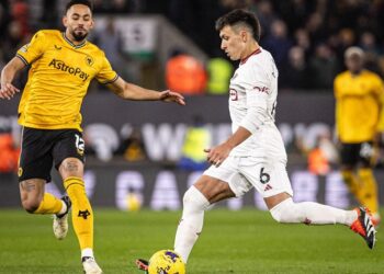 «Манчестер Юнайтед» вырвал победу над «Вулверхэмптоном» в матче-триллере