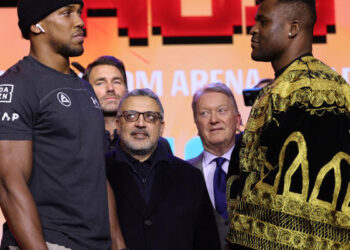 Промоутер Джошуа назвал главную опасность для Энтони в бою с Нганну — Спорт ):Бокс