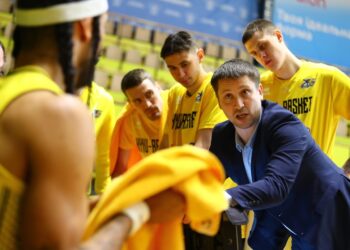 Дмитро Забірченко: Баскетбол — це спортивний театр і перш за все ми граємо для фанів — Федерація баскетболу України