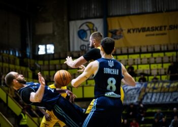 Як Прометей та Дніпро проклали собі шлях у фінал: хайлайти матчів Кубку України 9 березня — Федерація баскетболу України