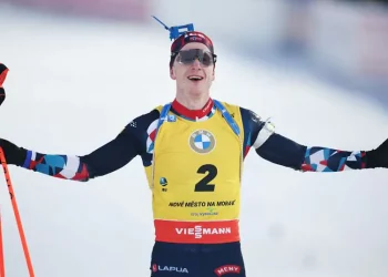 Йоханнес Бе выиграл гонку преследования на этапе Кубке мира в Солджер-Холлоу | Биатлон |
