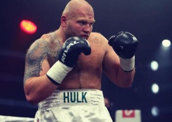 Шевадзуцкий победно вернулся в ринг после дебютного поражения в карьере — Спорт ):Бокс