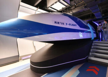 Швидше за літак. Китайський вакуумний потяг розганятиметься до 1000 км/год – Экономика