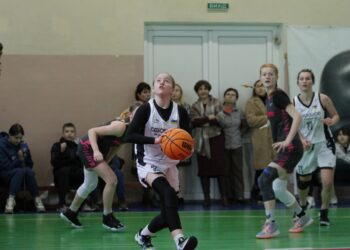 ВЮБЛ серед дівчат 2010 року народження: відбулись матчі другого туру в Одесі та Рівному — Федерація баскетболу України