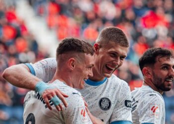 «Жирона» хочет переподписать контракты с Цыганковым, Довбиком и Мичелом