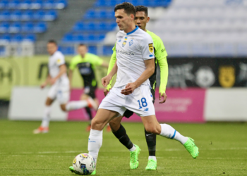 «Динамо» із розгромним рахунком перемогло «Полісся»