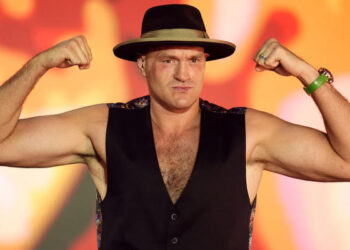 «Я хотел уйти много раз»: Фьюри сделал заявление о завершении карьеры — Спорт ):Бокс