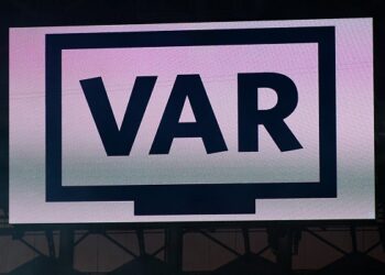 Судейский штаб на матч «Динамо» — «Рейнджерс» был отстранен накануне игры