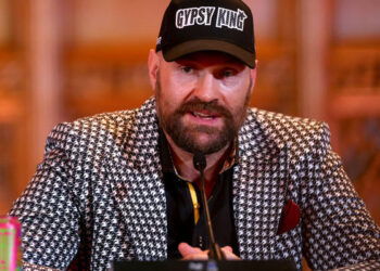 Фьюри назвал титул, за который никогда не будет драться — Спорт ):Бокс