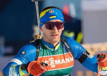 Феерия Пидручного, безумие в женском спринте и тройные подиумы Франции и Норвегии | Биатлон |