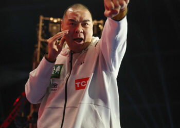 «Бой с ним — это вершина пирамиды»: Чжилей оценил свои шансы против Усика — Спорт ):Бокс