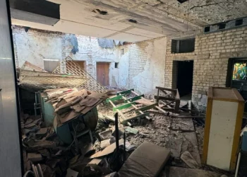 Росіяни обстріляли 30 населених пунктів Херсонщини за добу: є поранені