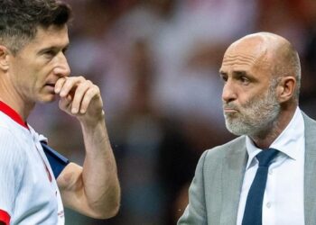 Левандовски может стать причиной увольнения наставника сборной Польши