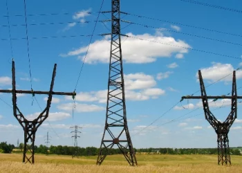 На Херсонщині росіяни атакували енергетичний об’єкт: маємо проблеми з електрикою та водопостачанням