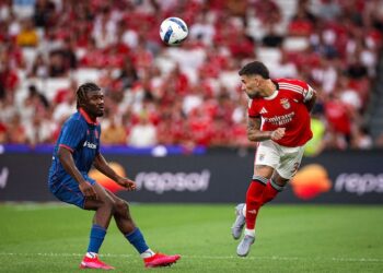 «Бенфика» взяла легкую победу над «Ниццой» в отборе Лиги чемпионов