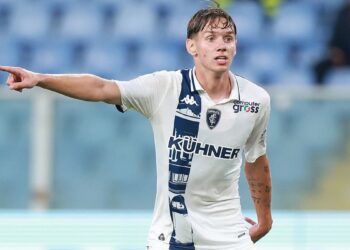 Цена украинцев в Италии: Довбик упал в цене, Попов обгоняет Малиновского