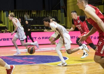 Кривбас переміг Рівне на старті сезону Суперліги — Федерація баскетболу України