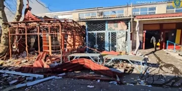 У Херсоні перевіряють інформацію про зачинене укриття під час обстрілу