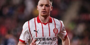 «Жирона» в компенсированное время выгрызла ничью против «Леванте»