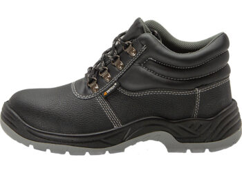 Купить спецобувь: на что обратить внимание перед покупкой