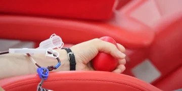 Жителів Херсона закликають долучатися до щоденного донорства крові